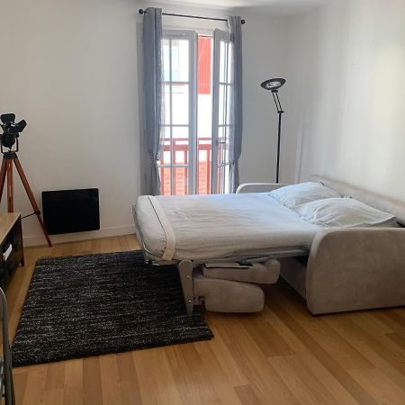 Апартаменты Studio 4 Personnes Coeur De Ville Plage A 50 M Сен-Жан-де-Люз Экстерьер фото
